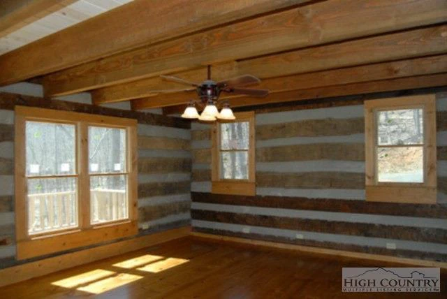 Image number 12 for the current listing