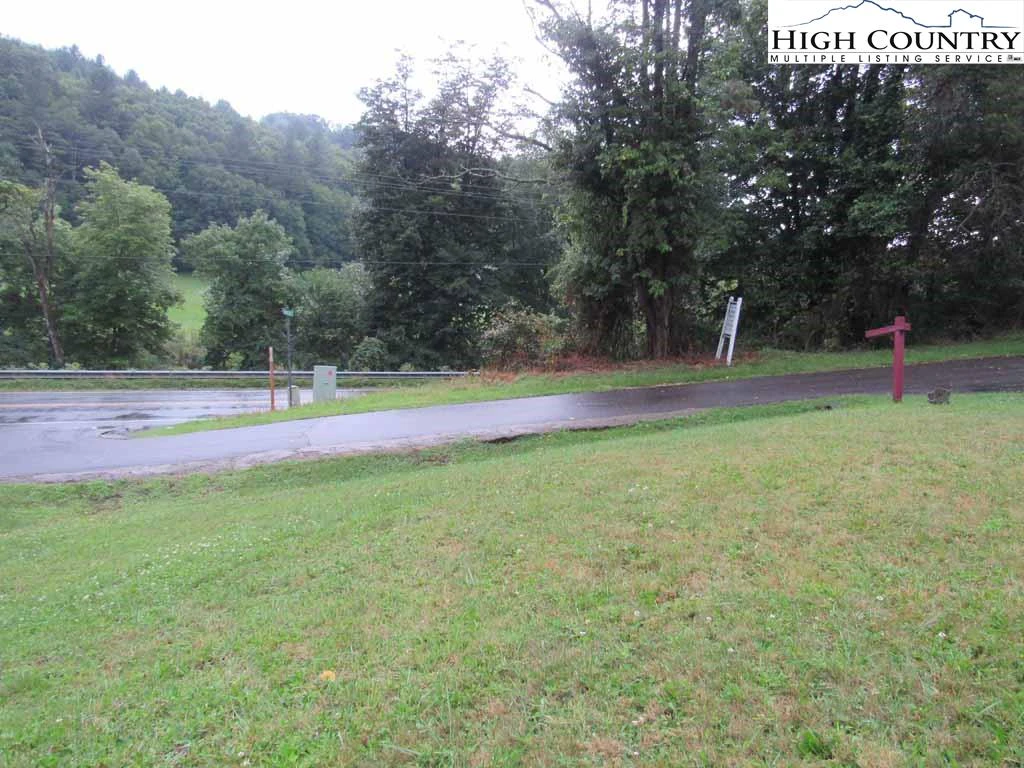 Image number 10 for the current listing