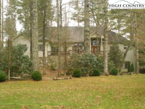 Image number 1 for the current listing