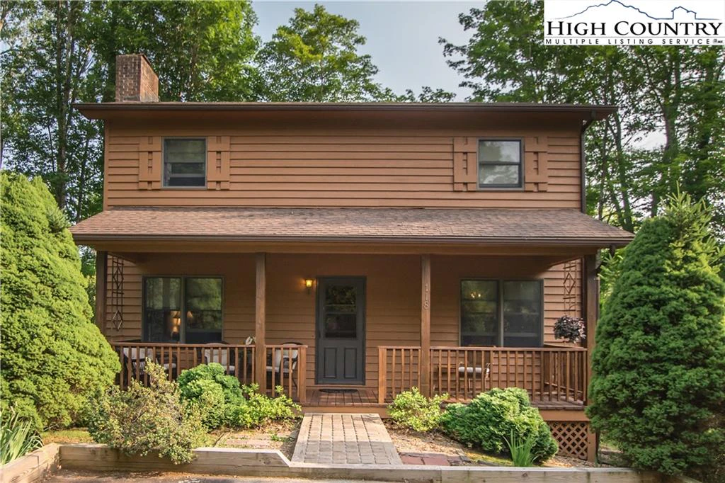Image number 1 for the current listing