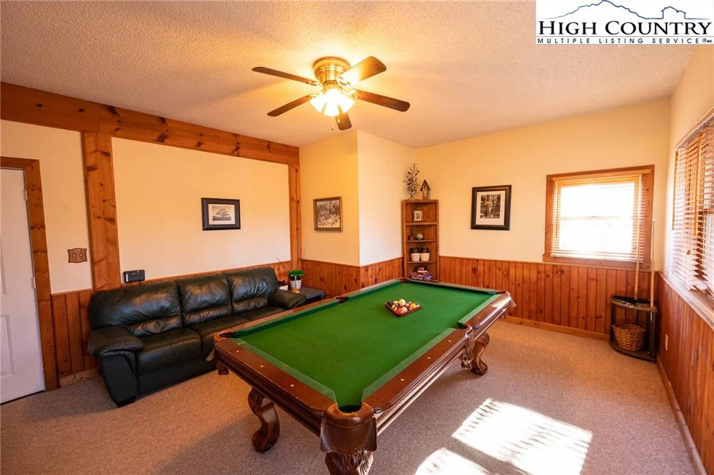 Image number 9 for the current listing