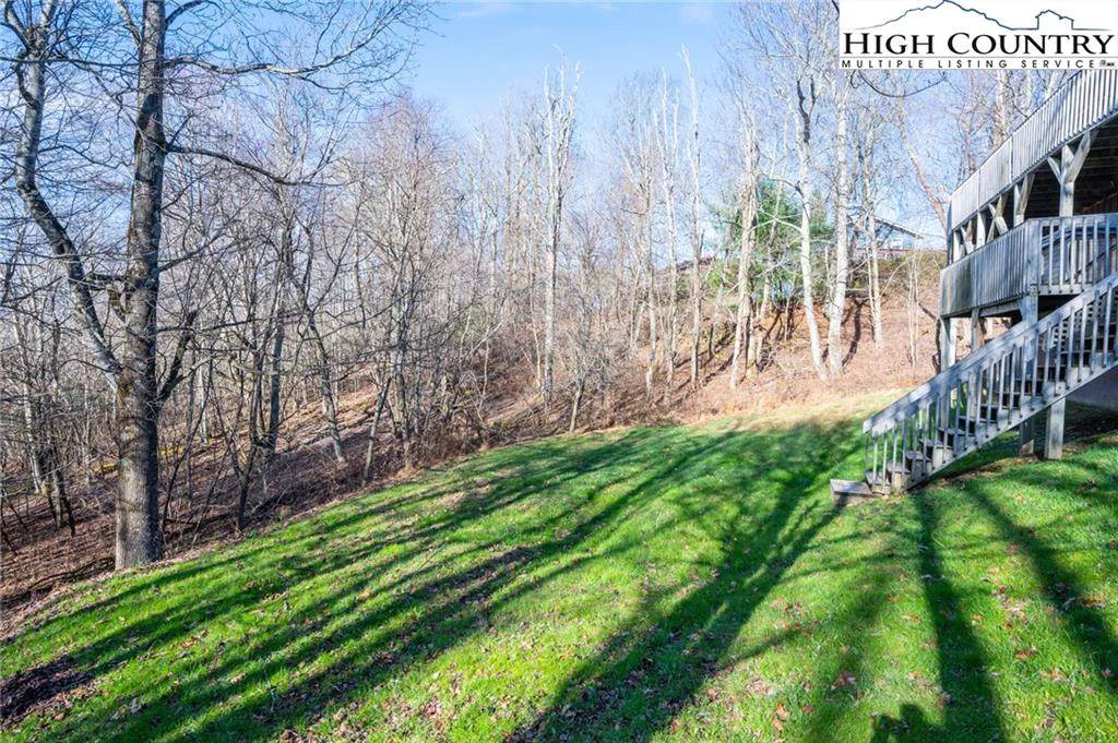 Image number 16 for the current listing