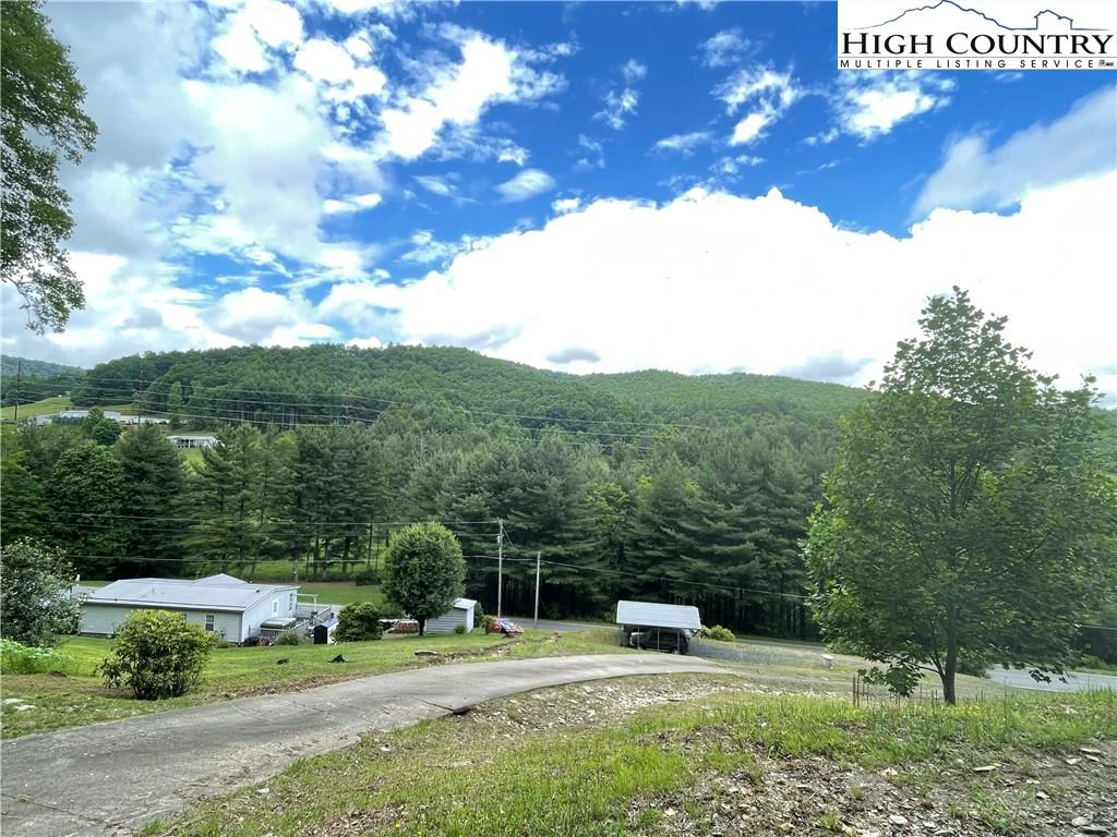 Image number 18 for the current listing