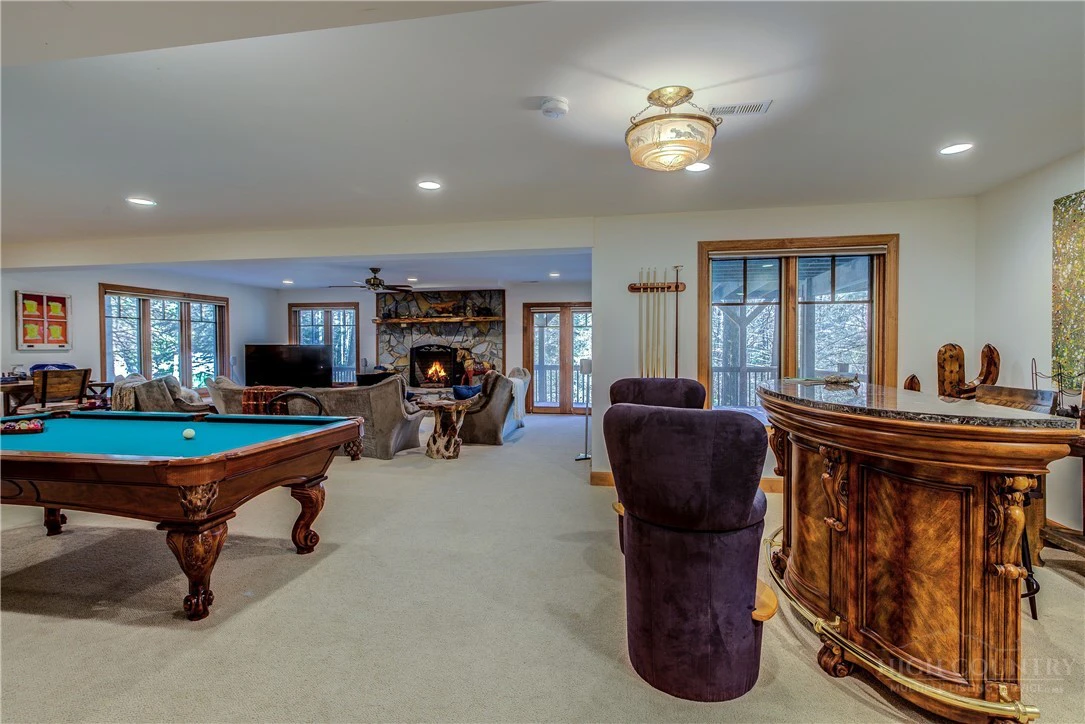 Image number 5 for the current listing