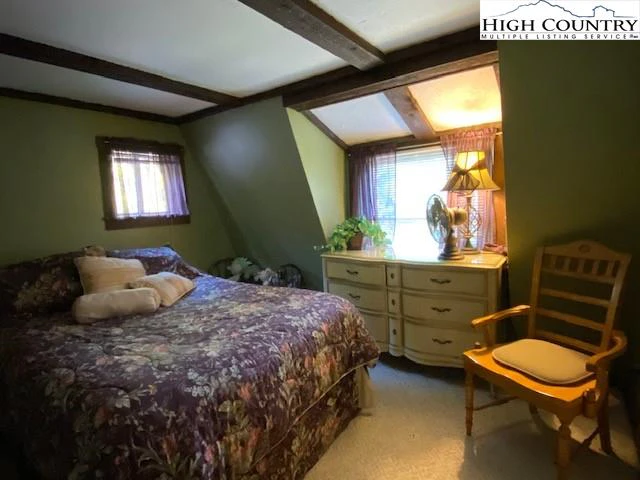 Image number 9 for the current listing