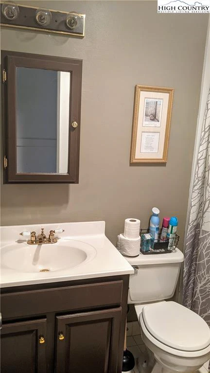 Image number 11 for the current listing