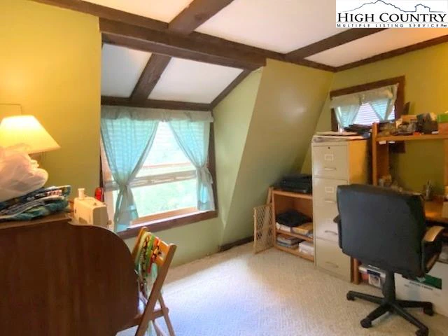 Image number 12 for the current listing