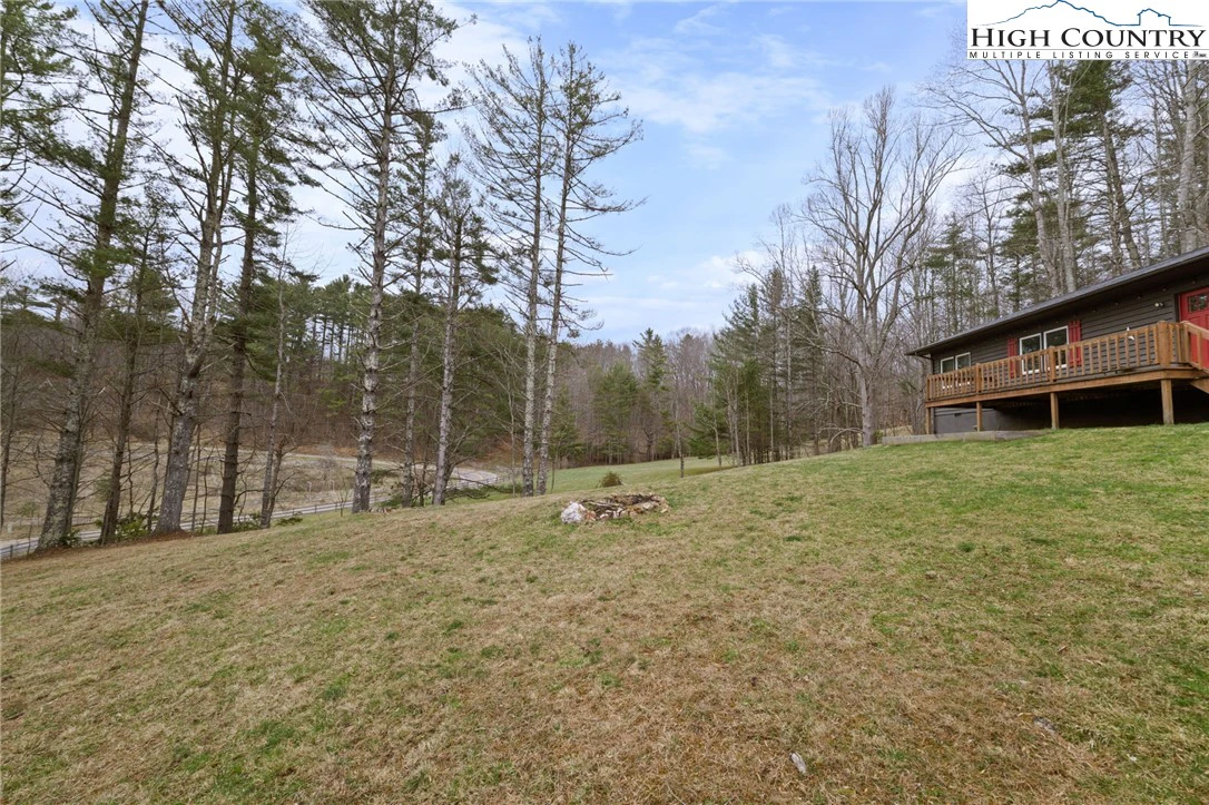 Image number 2 for the current listing
