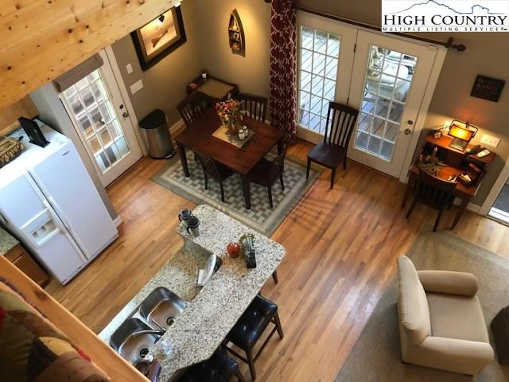 Image number 13 for the current listing