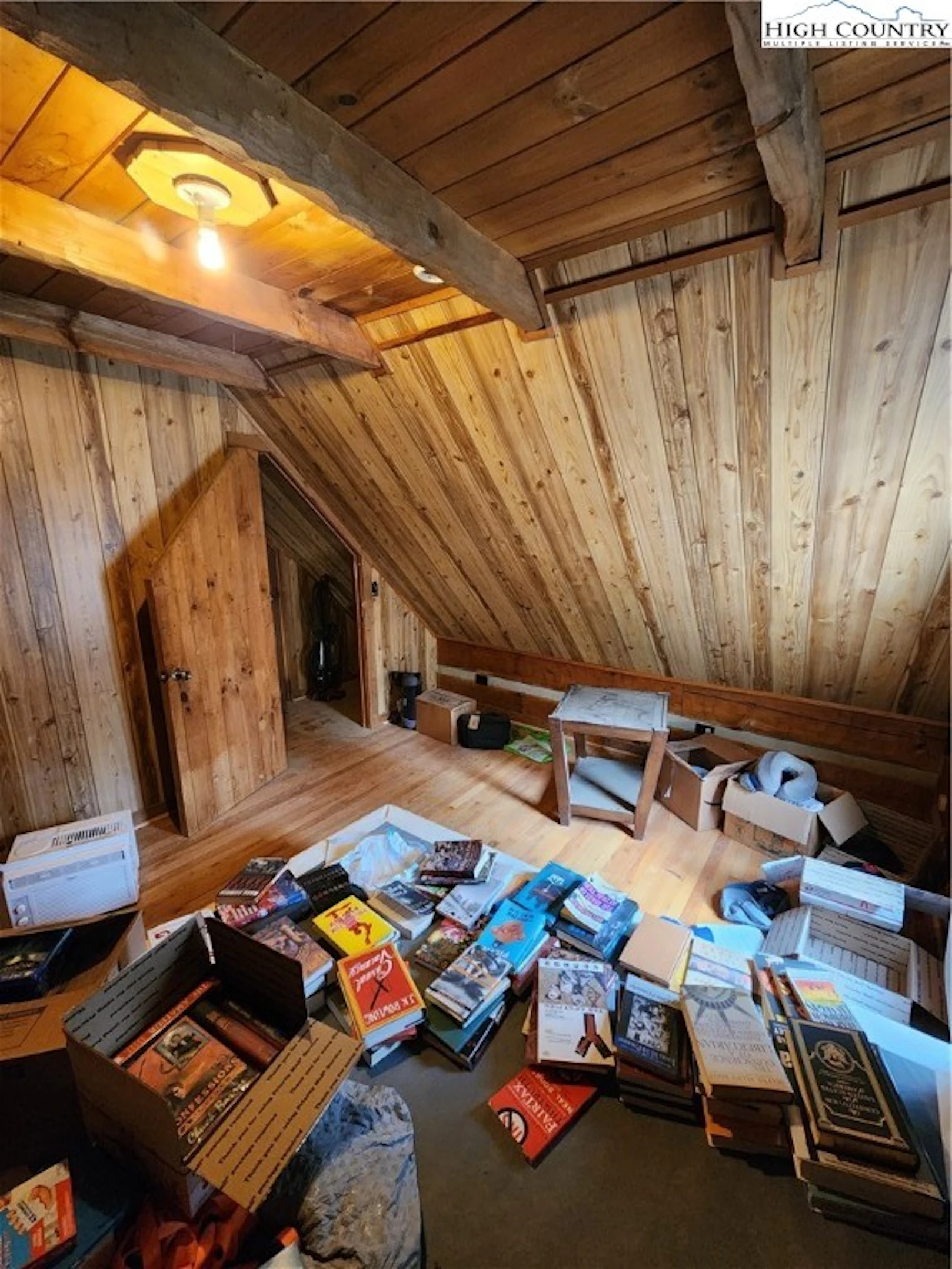 Image number 20 for the current listing