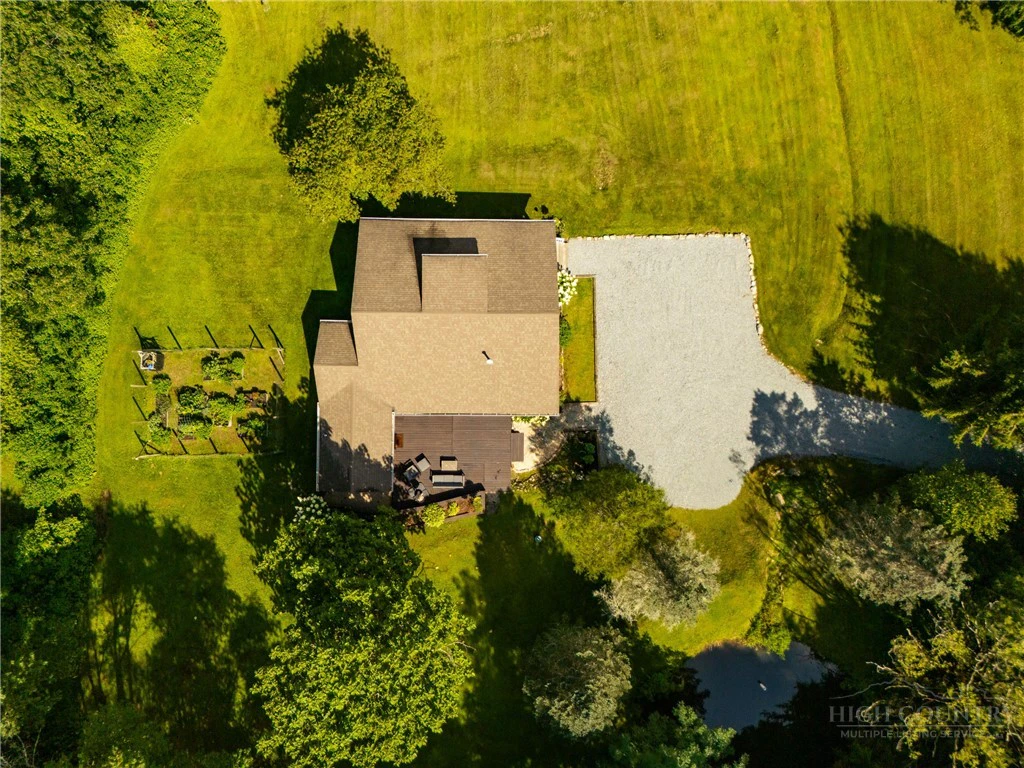 Image number 6 for the current listing