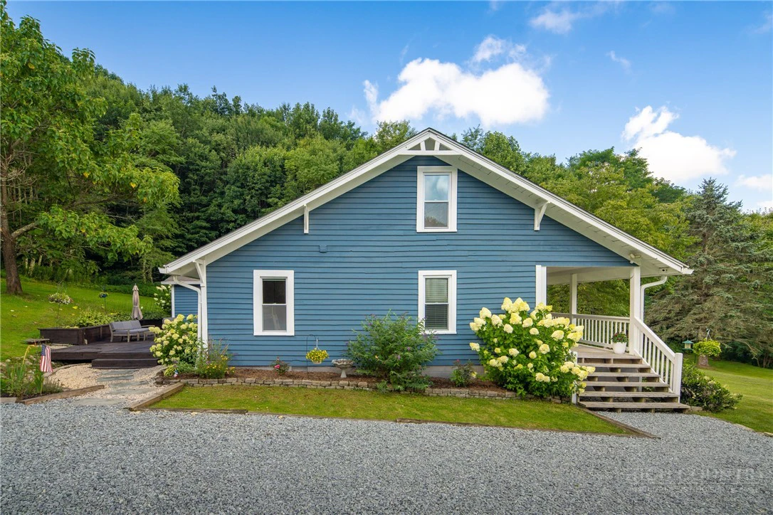 Image number 8 for the current listing