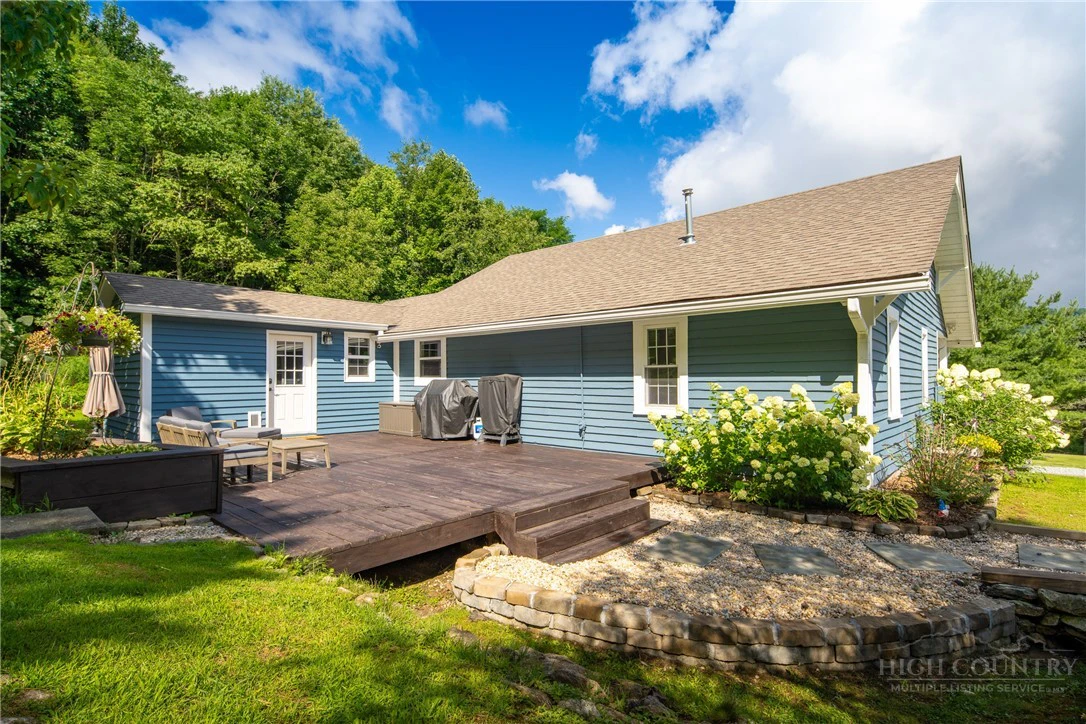 Image number 2 for the current listing