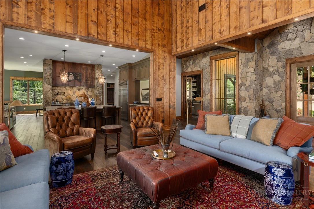 Image number 8 for the current listing