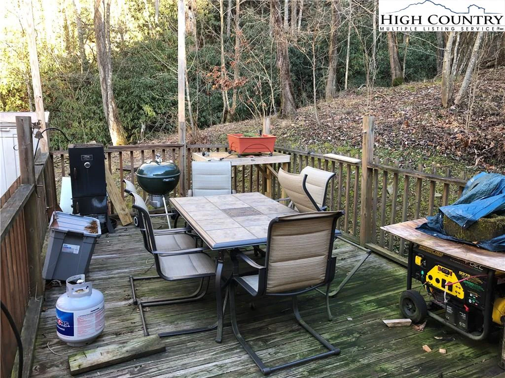 Image number 5 for the current listing