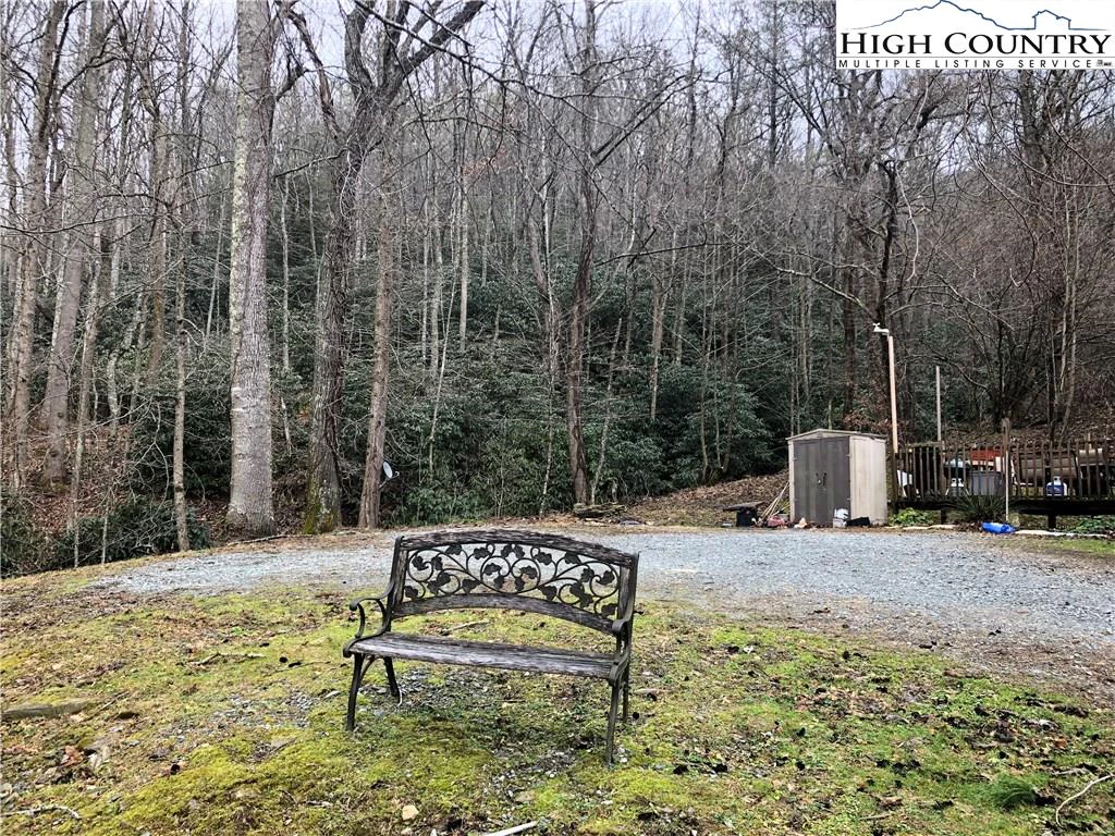 Image number 9 for the current listing