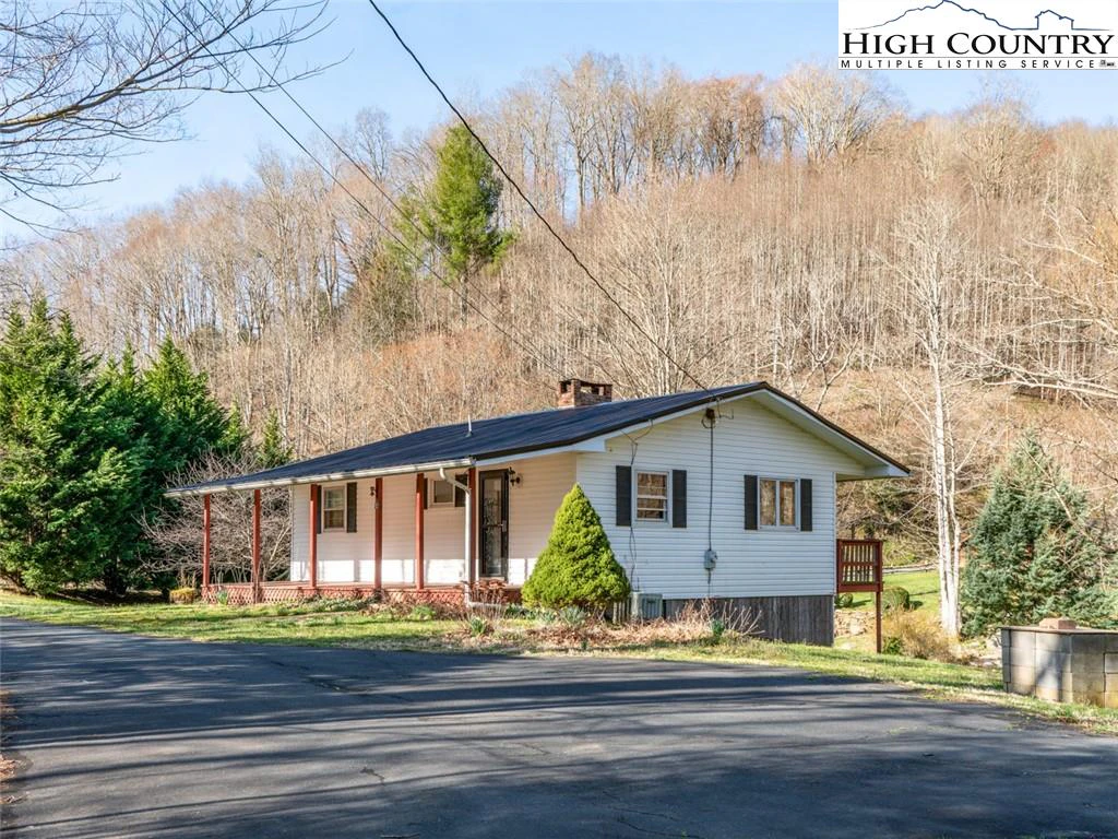 Image number 9 for the current listing