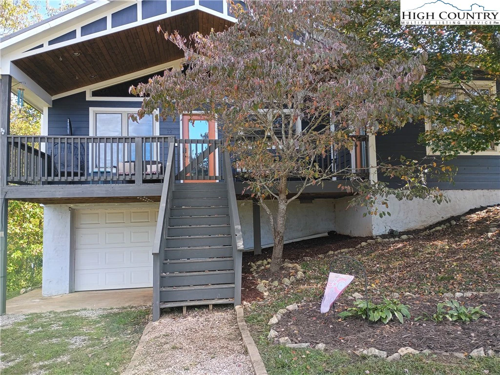 Image number 7 for the current listing