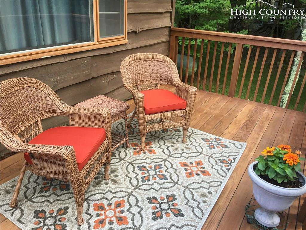Image number 10 for the current listing