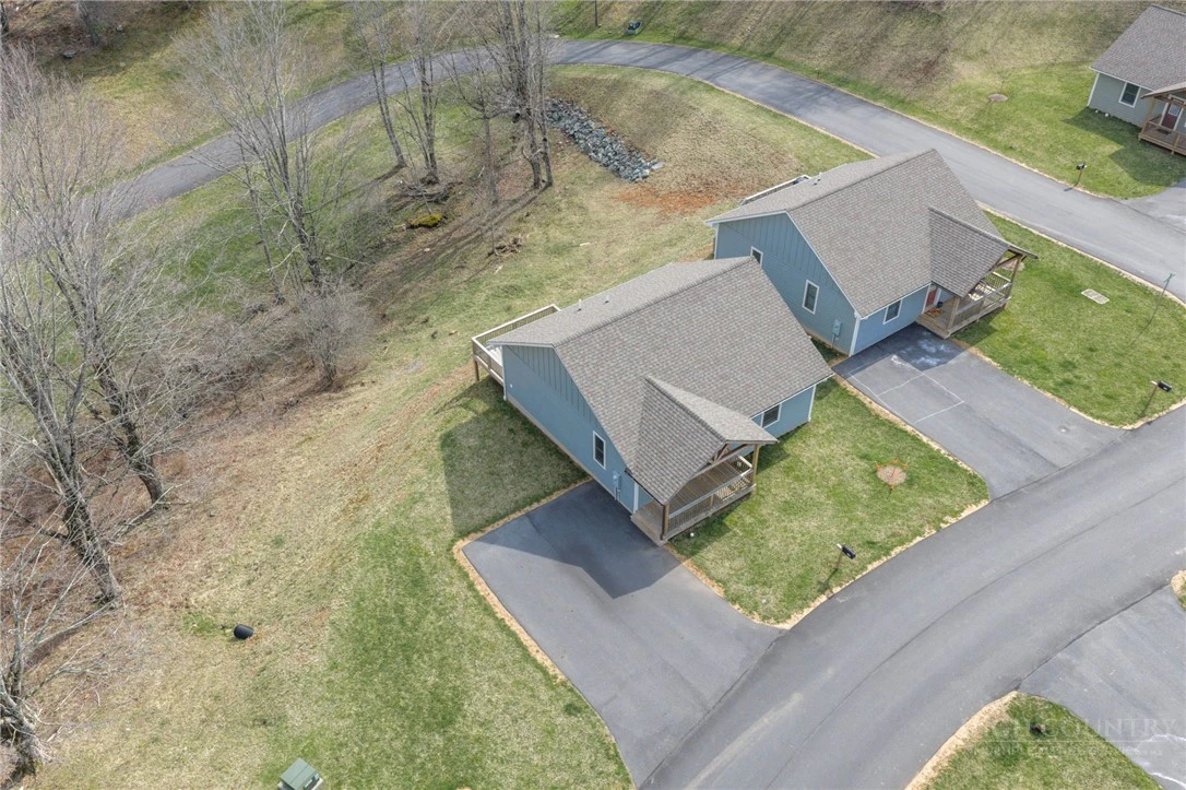 Image number 5 for the current listing