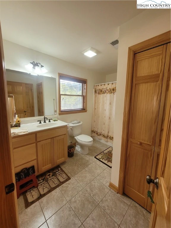 Image number 8 for the current listing