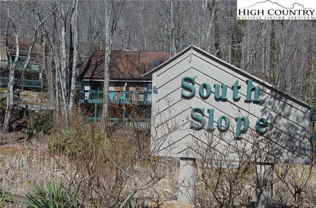 Image number 14 for the current listing