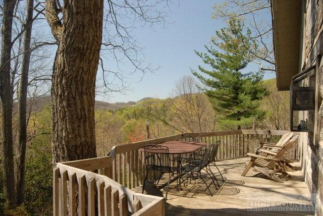 Image number 12 for the current listing