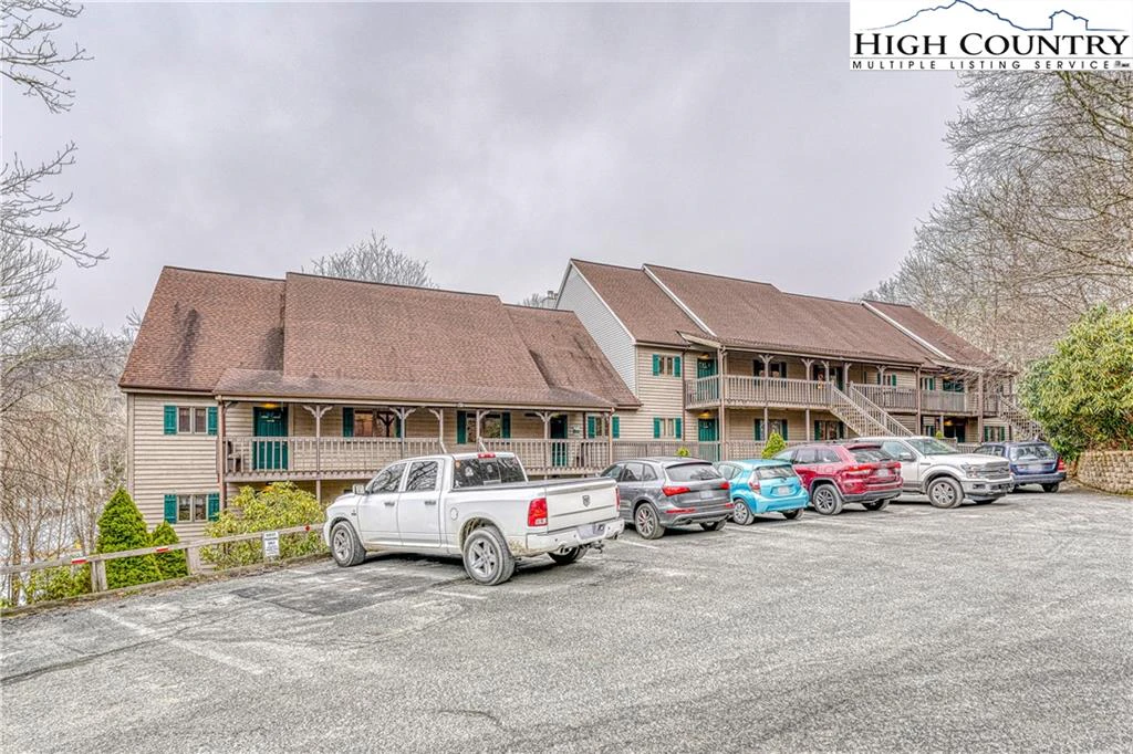 Image number 5 for the current listing