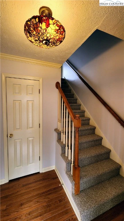 Image number 6 for the current listing