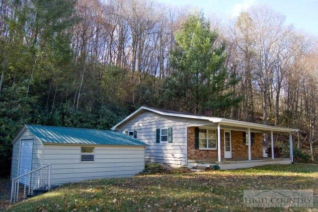 Image number 1 for the current listing