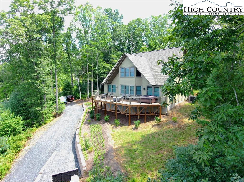 Image number 11 for the current listing