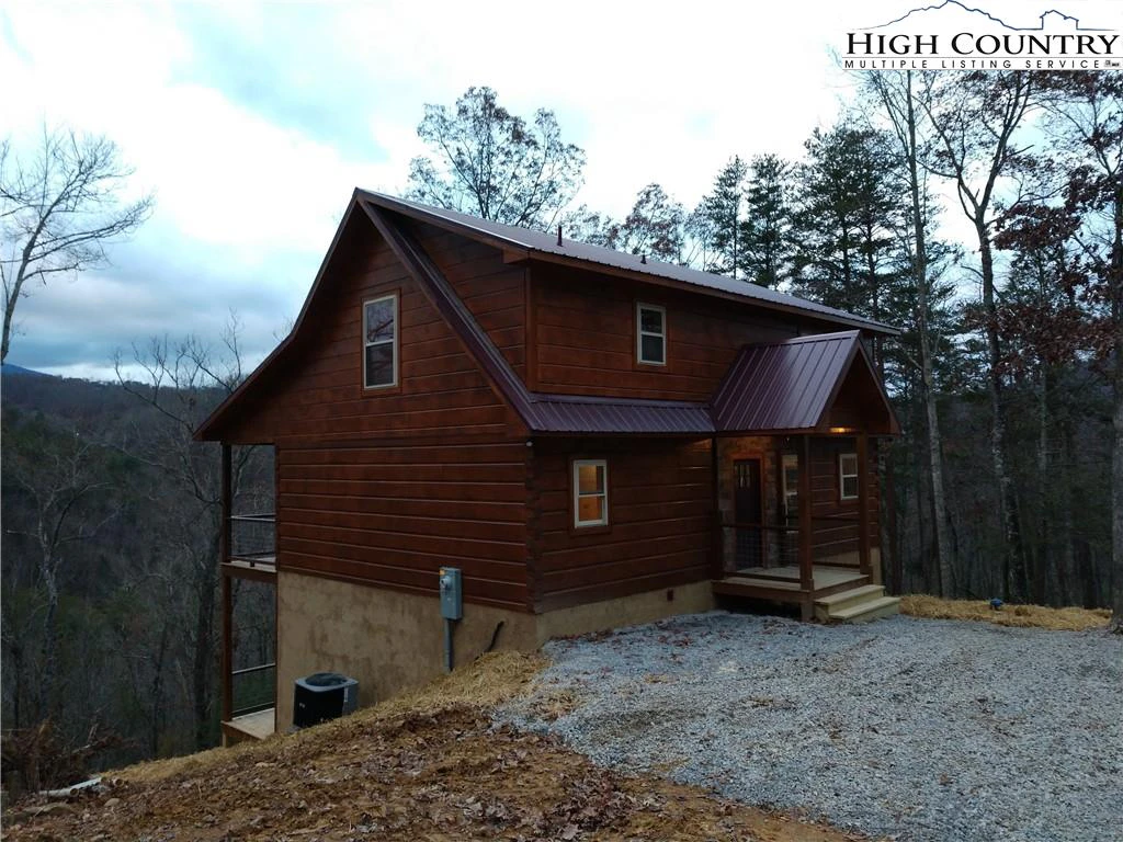 Image number 14 for the current listing