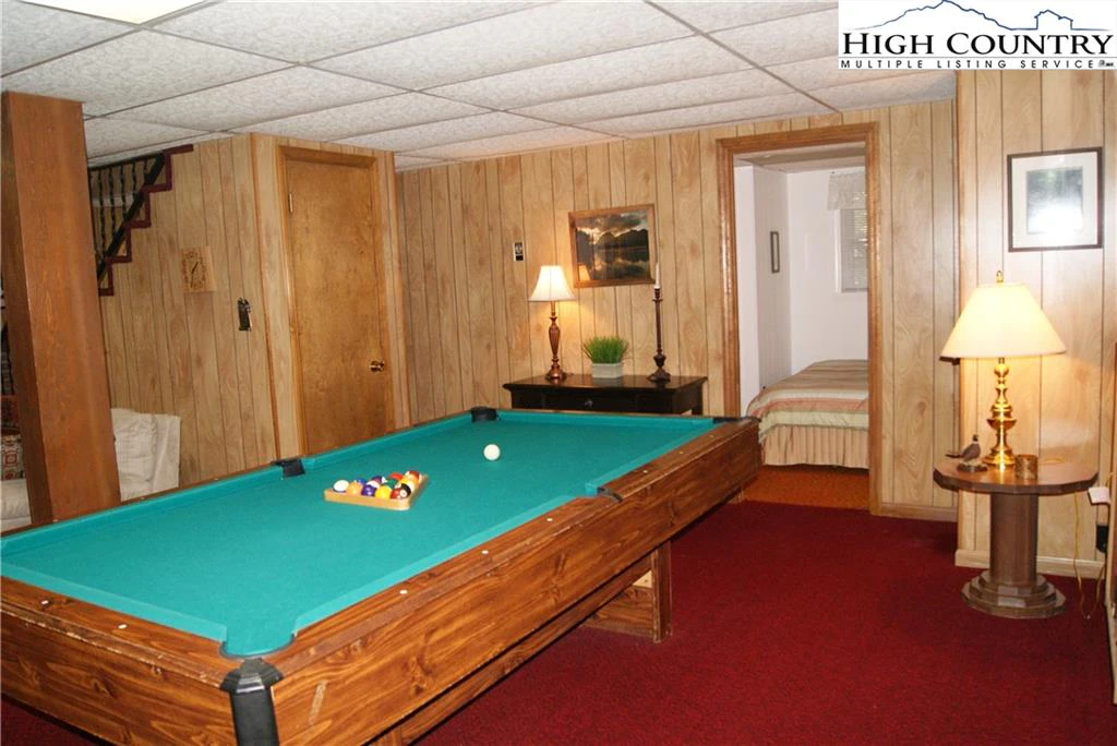 Image number 6 for the current listing