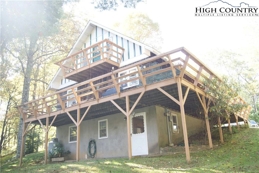 Image number 2 for the current listing