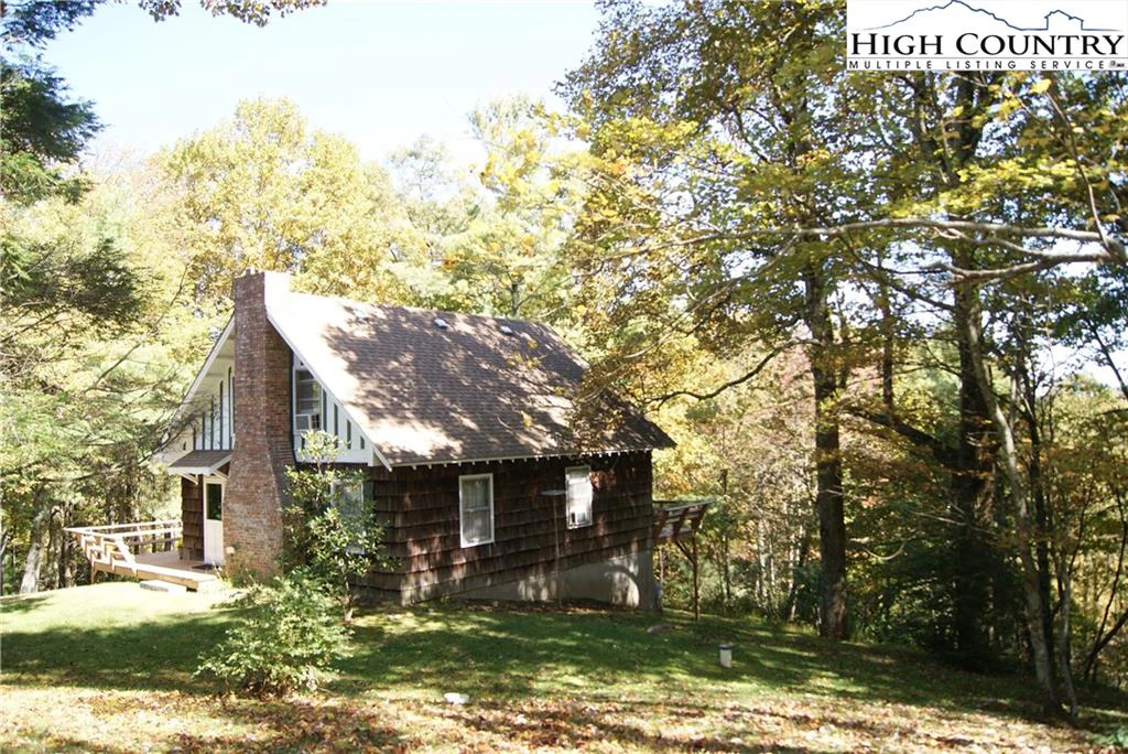 Image number 19 for the current listing