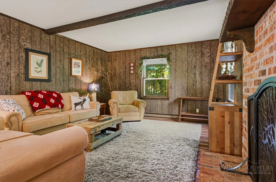 Image number 13 for the current listing