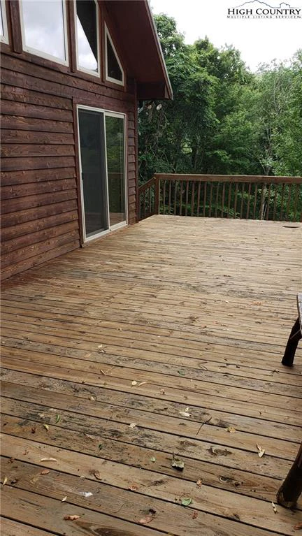 Image number 5 for the current listing