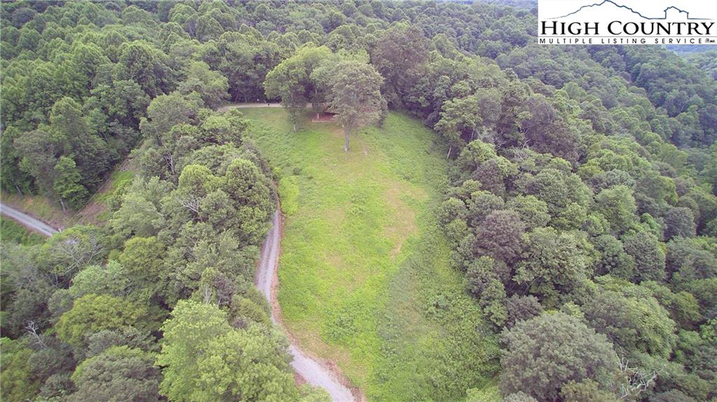 Image number 18 for the current listing