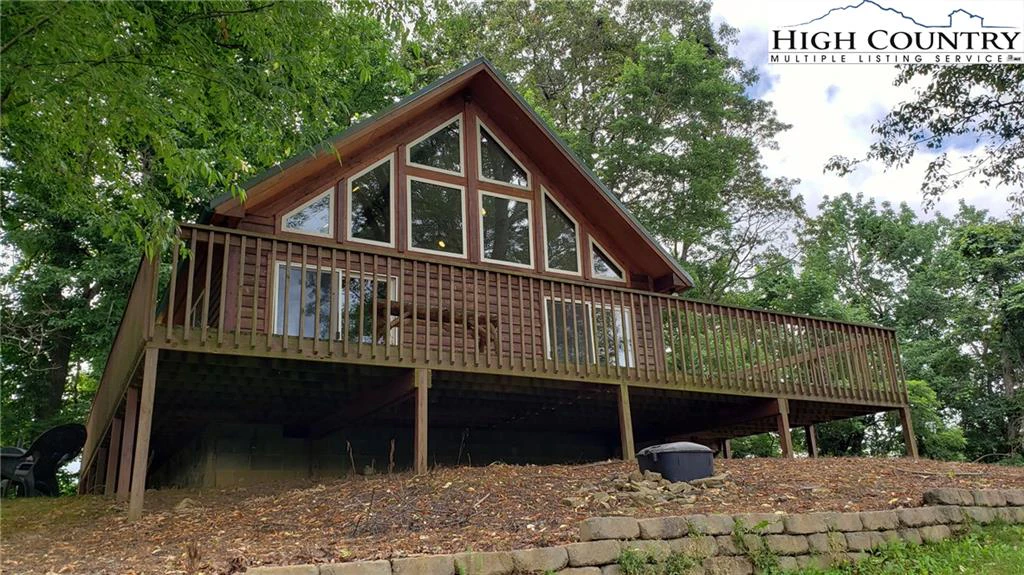 Image number 19 for the current listing