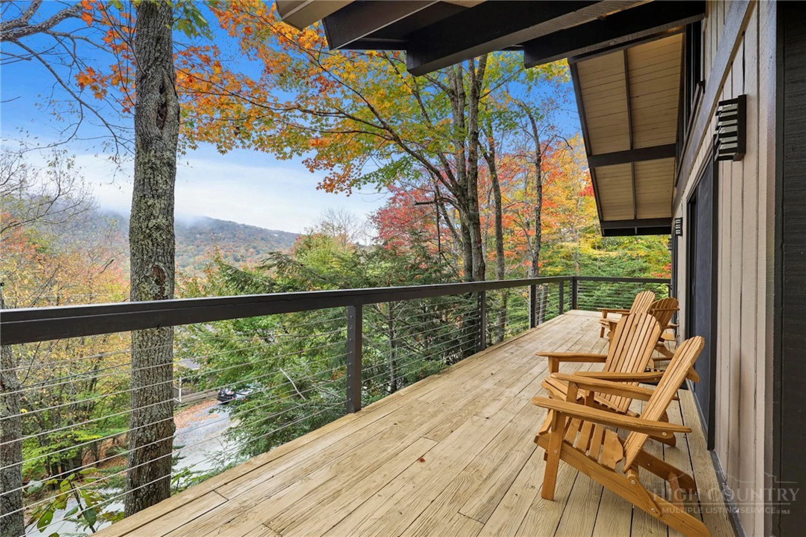 Image number 19 for the current listing