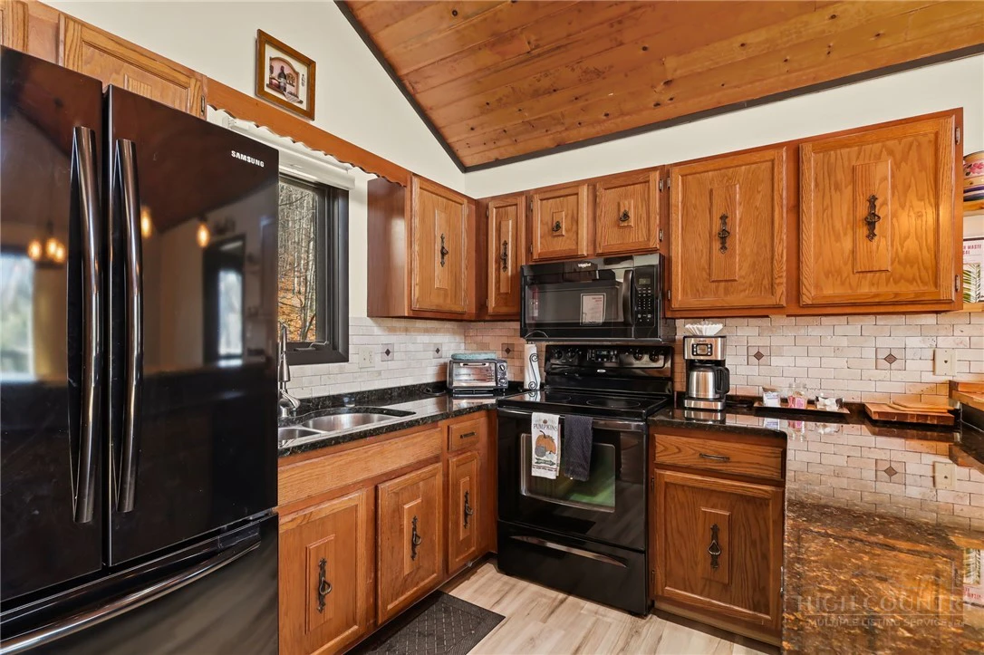 Image number 6 for the current listing