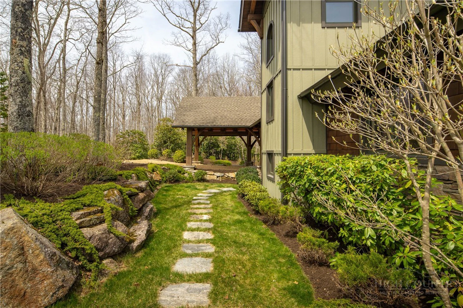Image number 7 for the current listing
