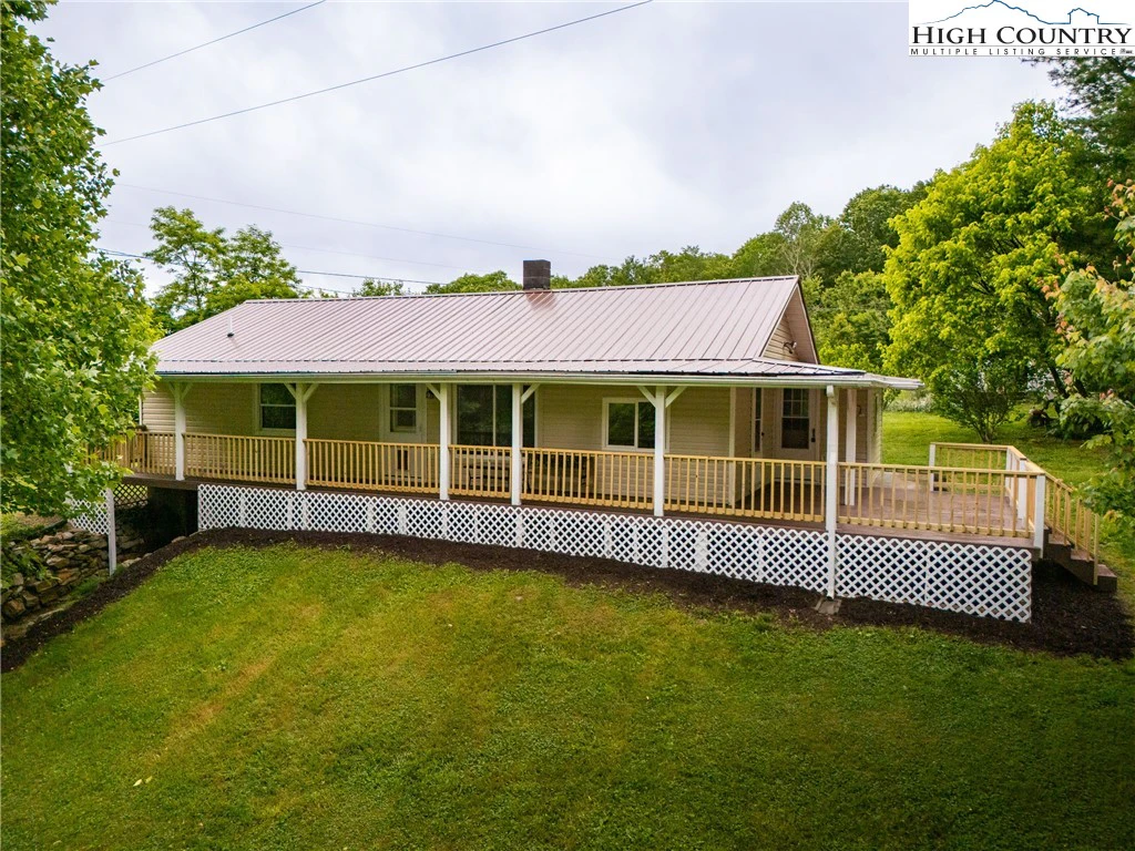 Image number 1 for the current listing