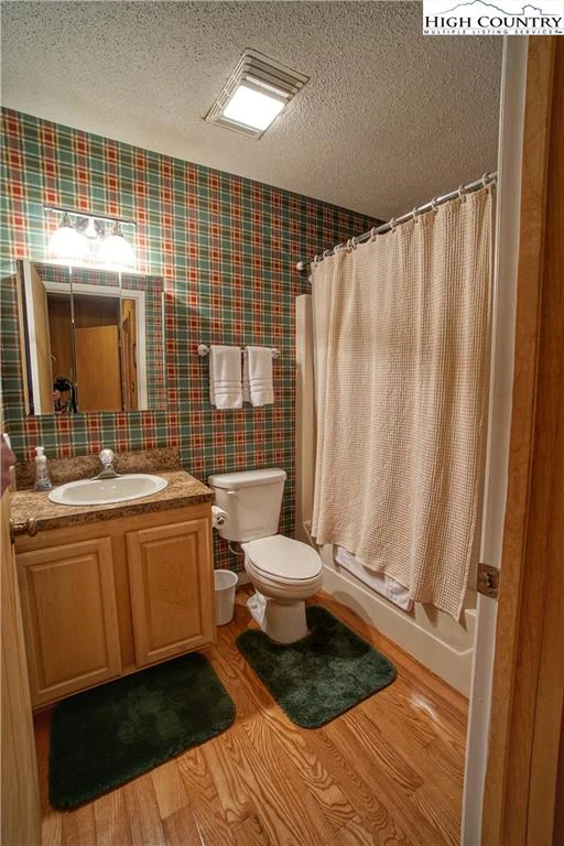 Image number 7 for the current listing