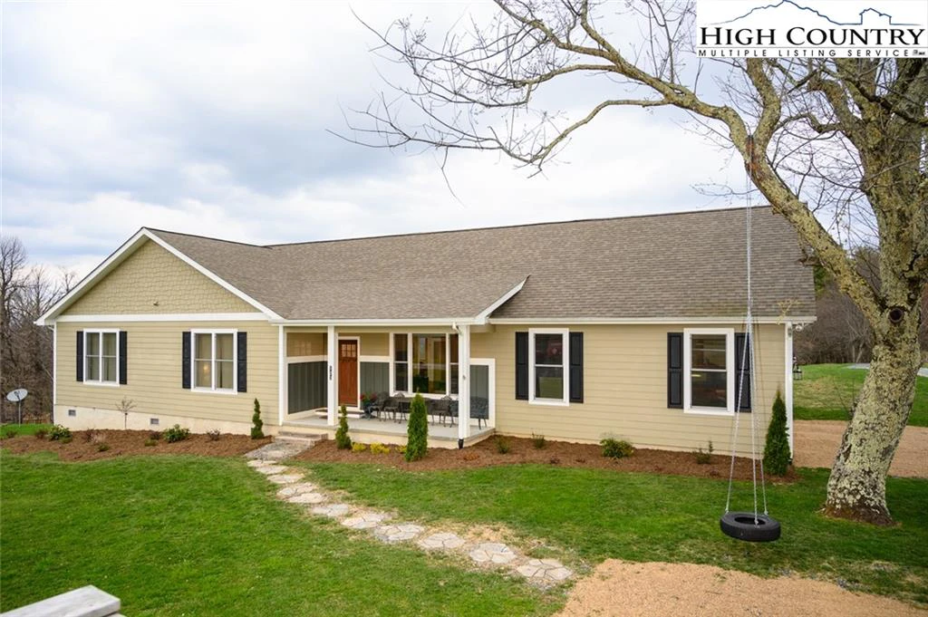Image number 1 for the current listing
