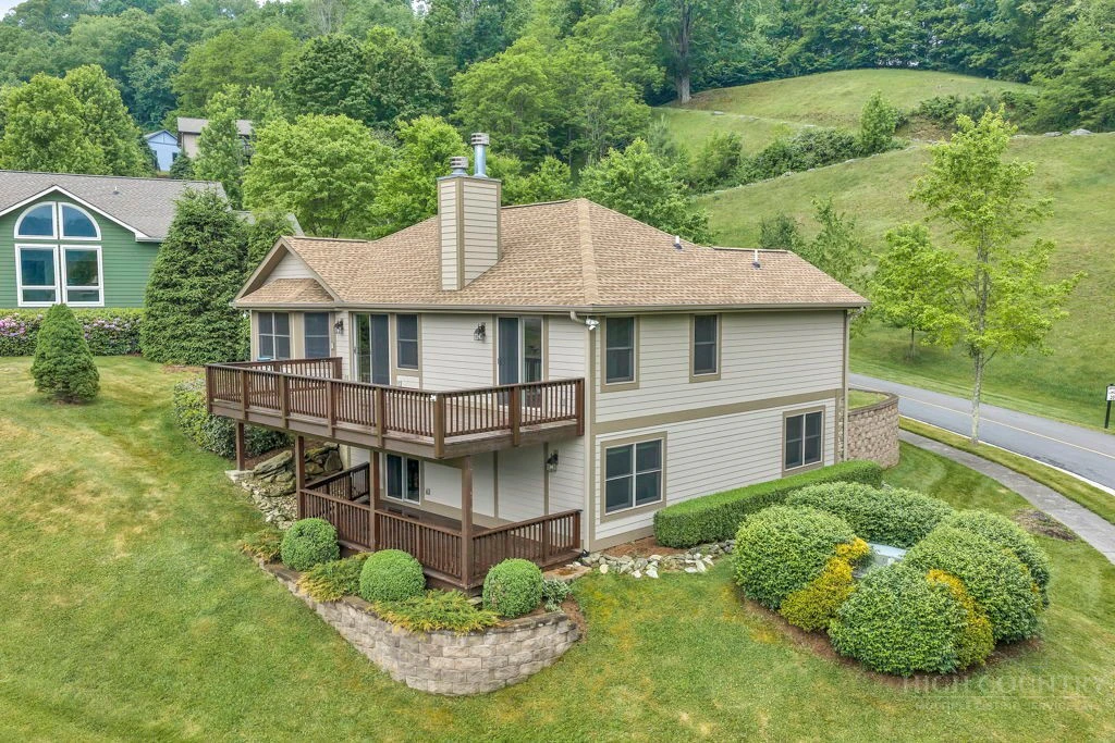 Image number 2 for the current listing