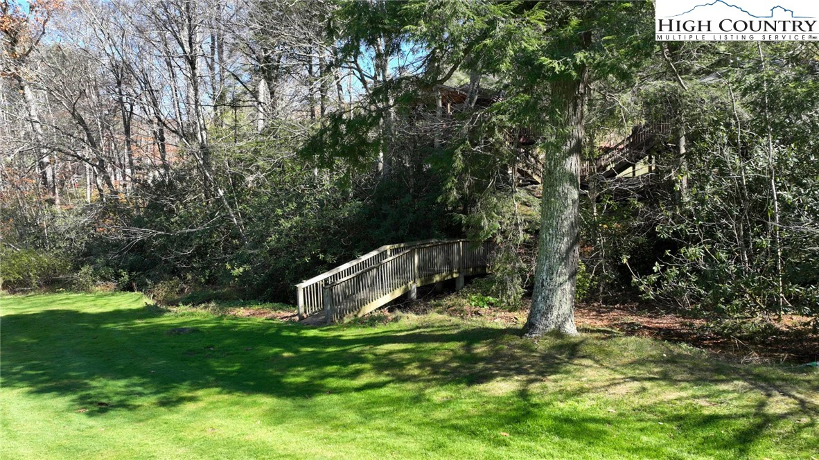 Image number 5 for the current listing
