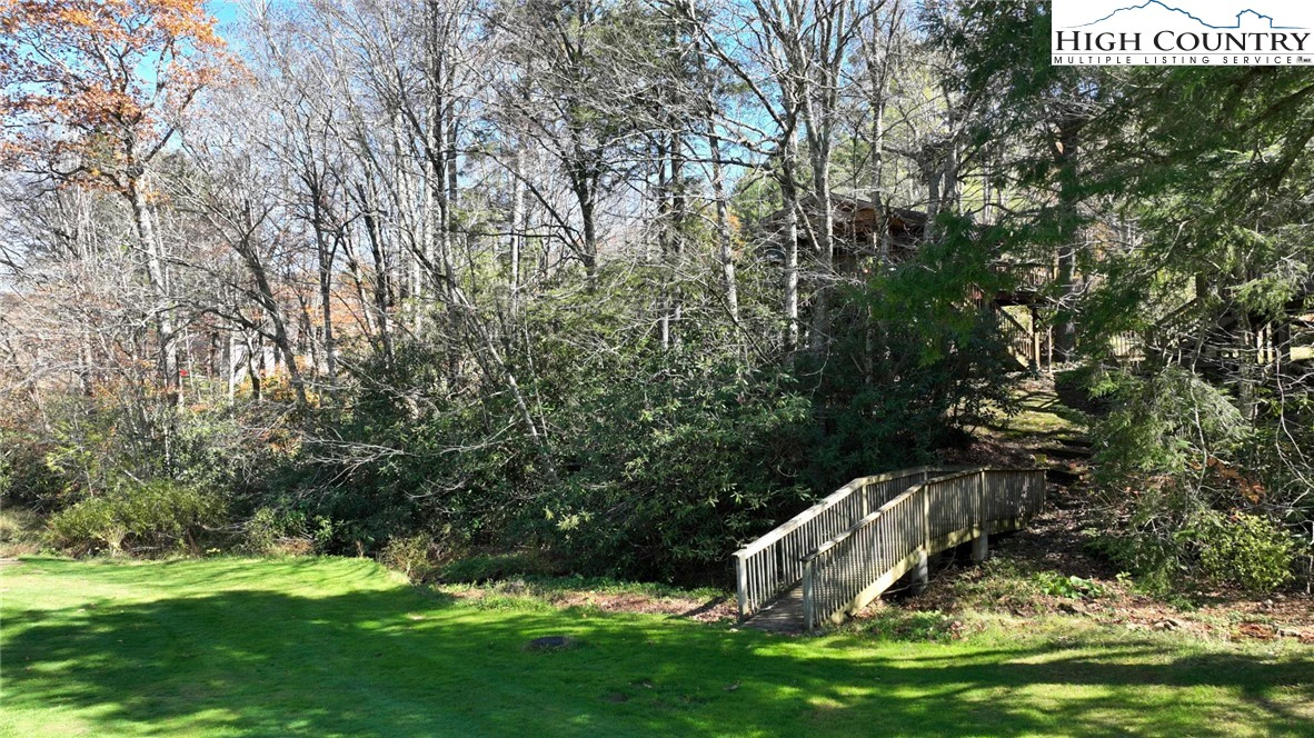 Image number 3 for the current listing