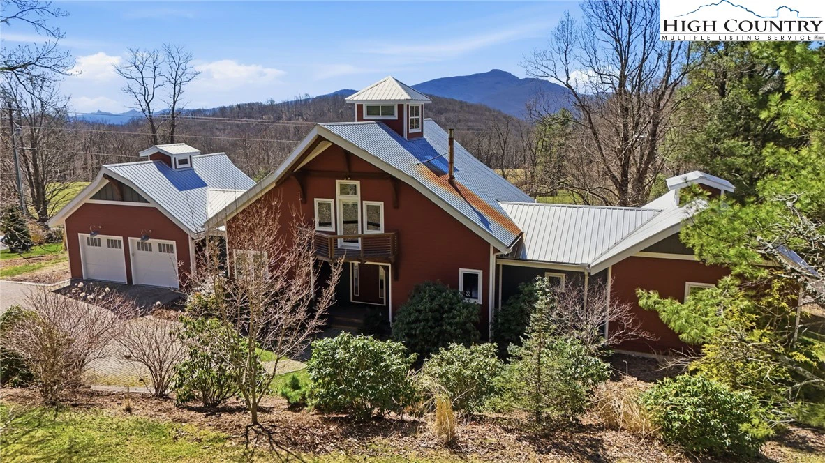 Image number 1 for the current listing