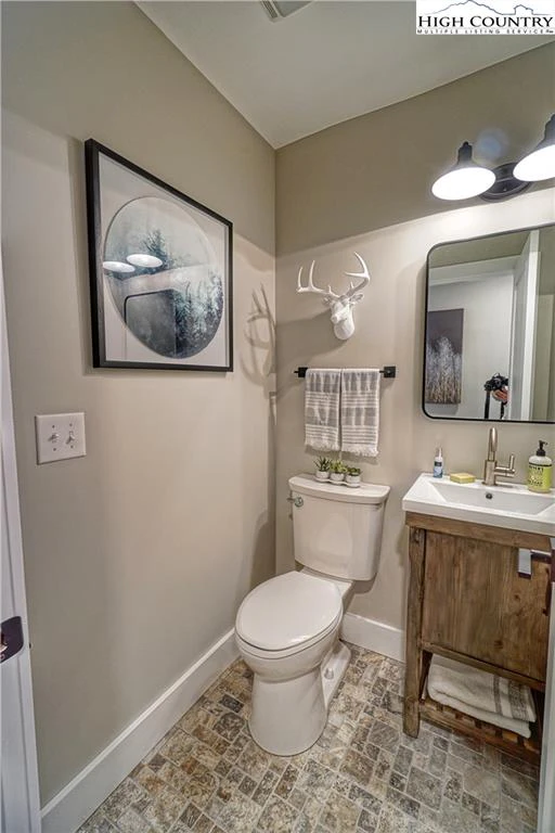 Image number 8 for the current listing